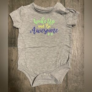Under Armour Infant Onesie - size 6/9 month